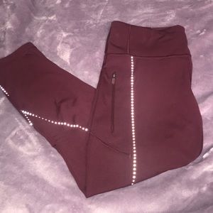 Lululemon 7/8 Crop Leggings (Rare!)